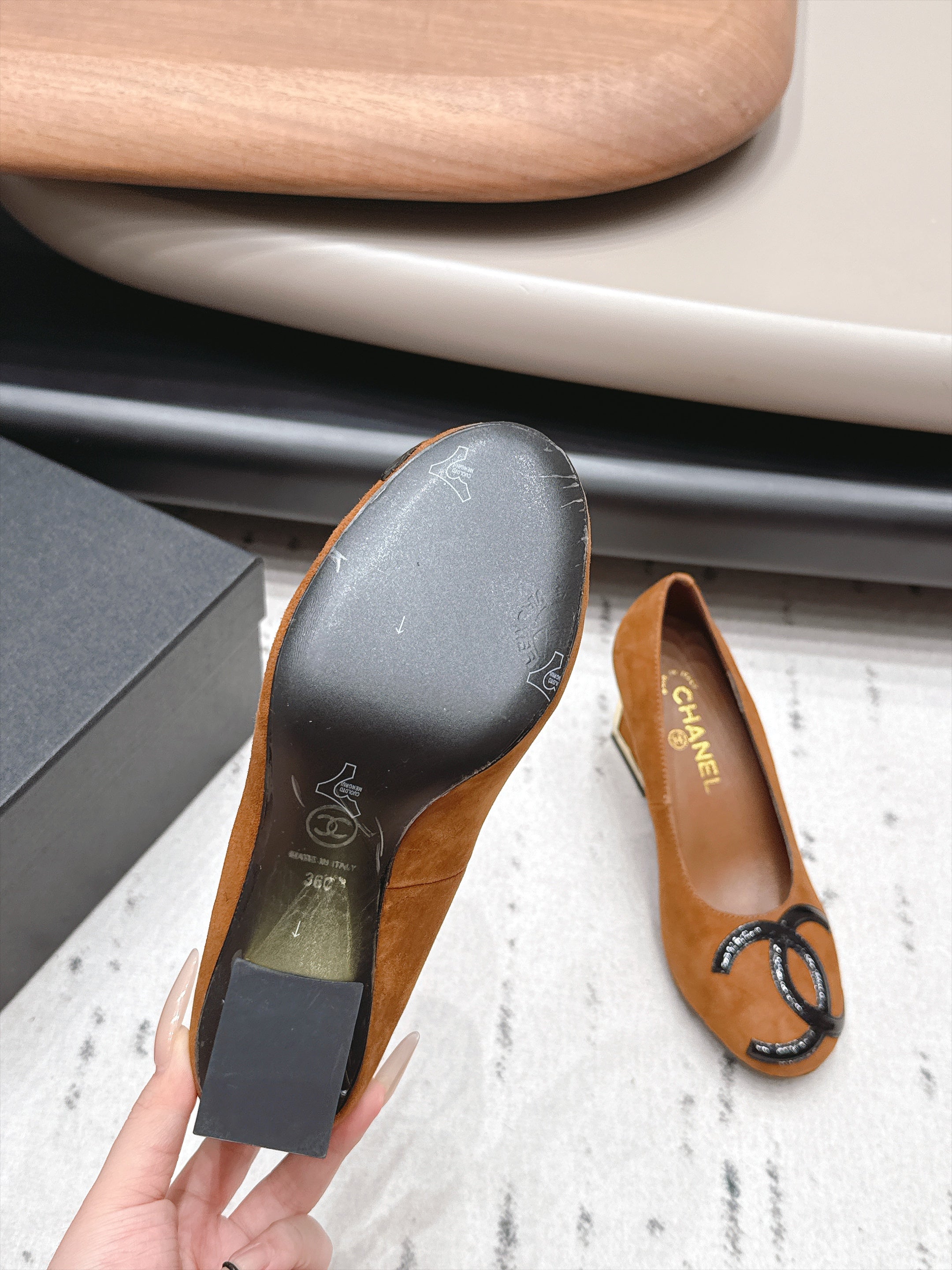 CHANEL 26S HIGH HEEL PUMPS 80 MM IN BROWN SUEDE