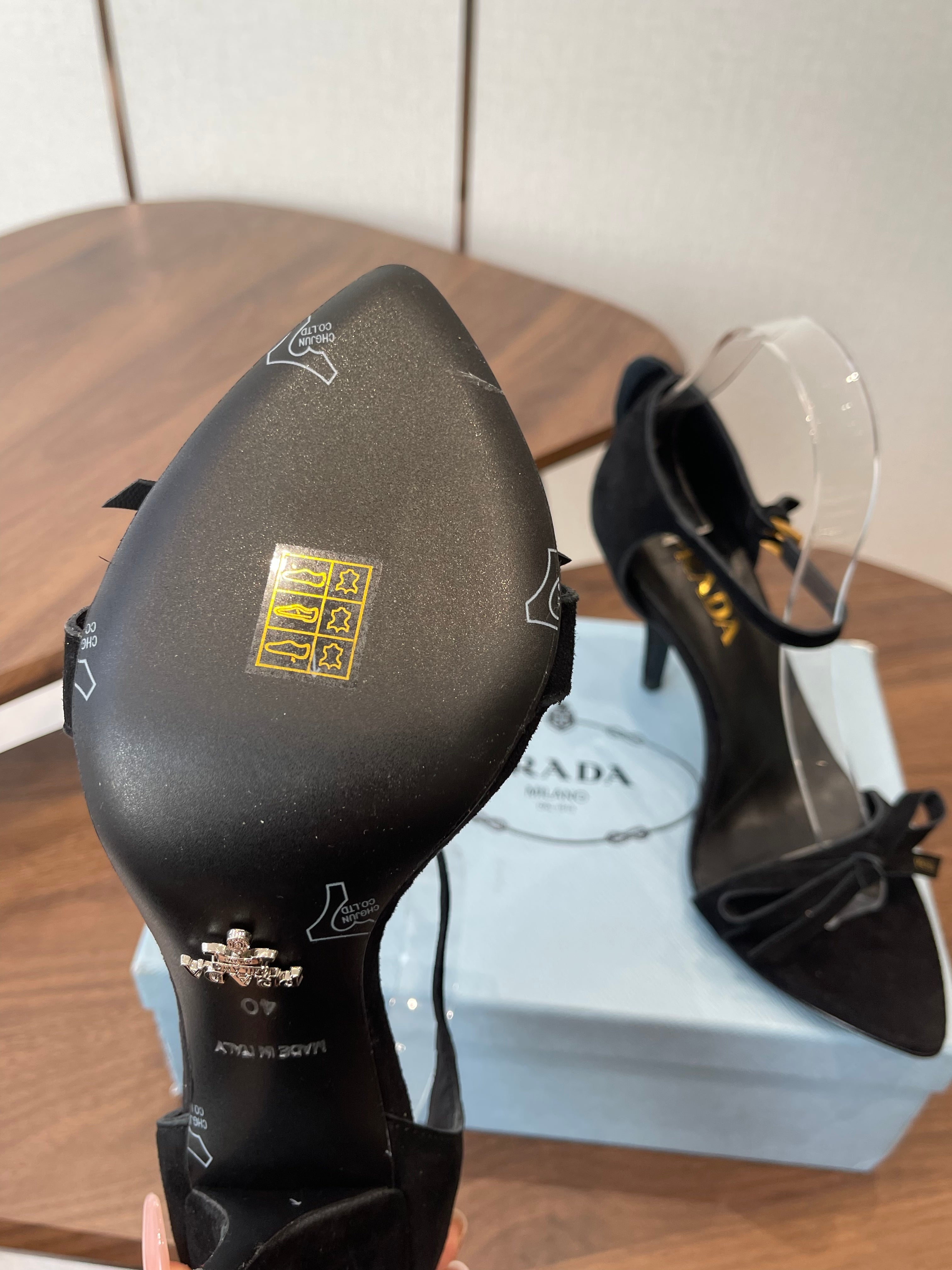 PRADA 26S HIGH HEEL SANDALS 85MM IN BLACK SUEDE WITH BOW