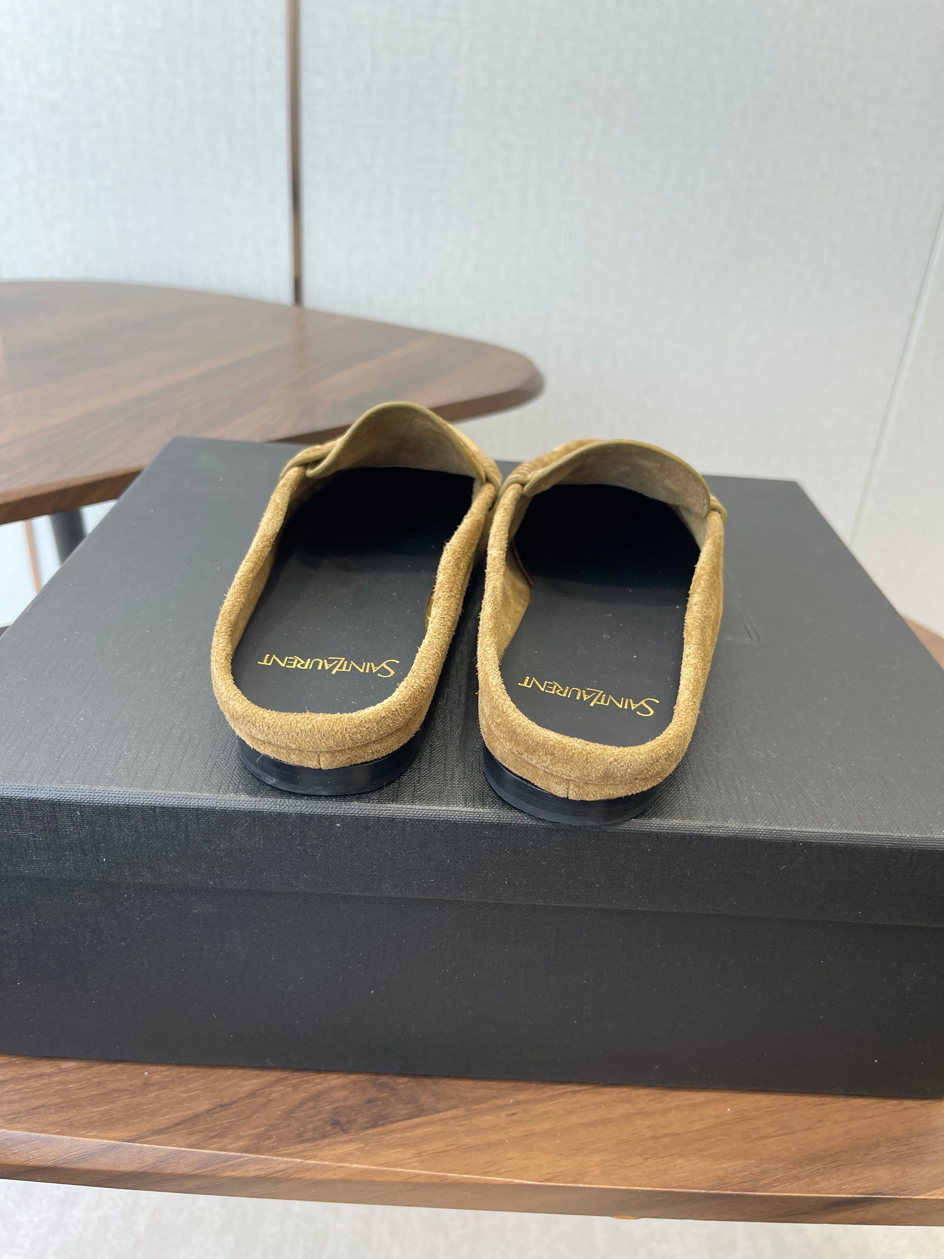 YSL 26S LOAFER MULES IN LIGHT BROWN SUEDE
