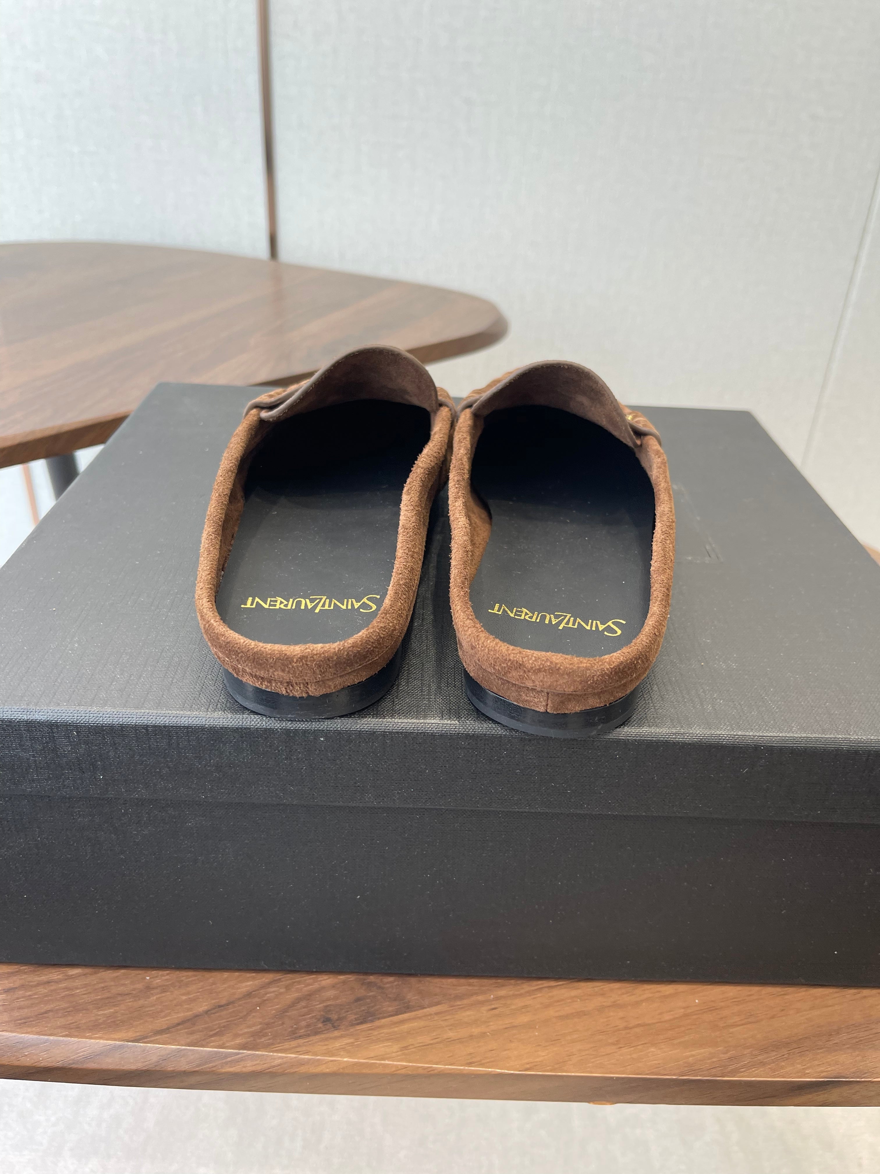 YSL 26S LOAFER MULES IN BROWN SUEDE
