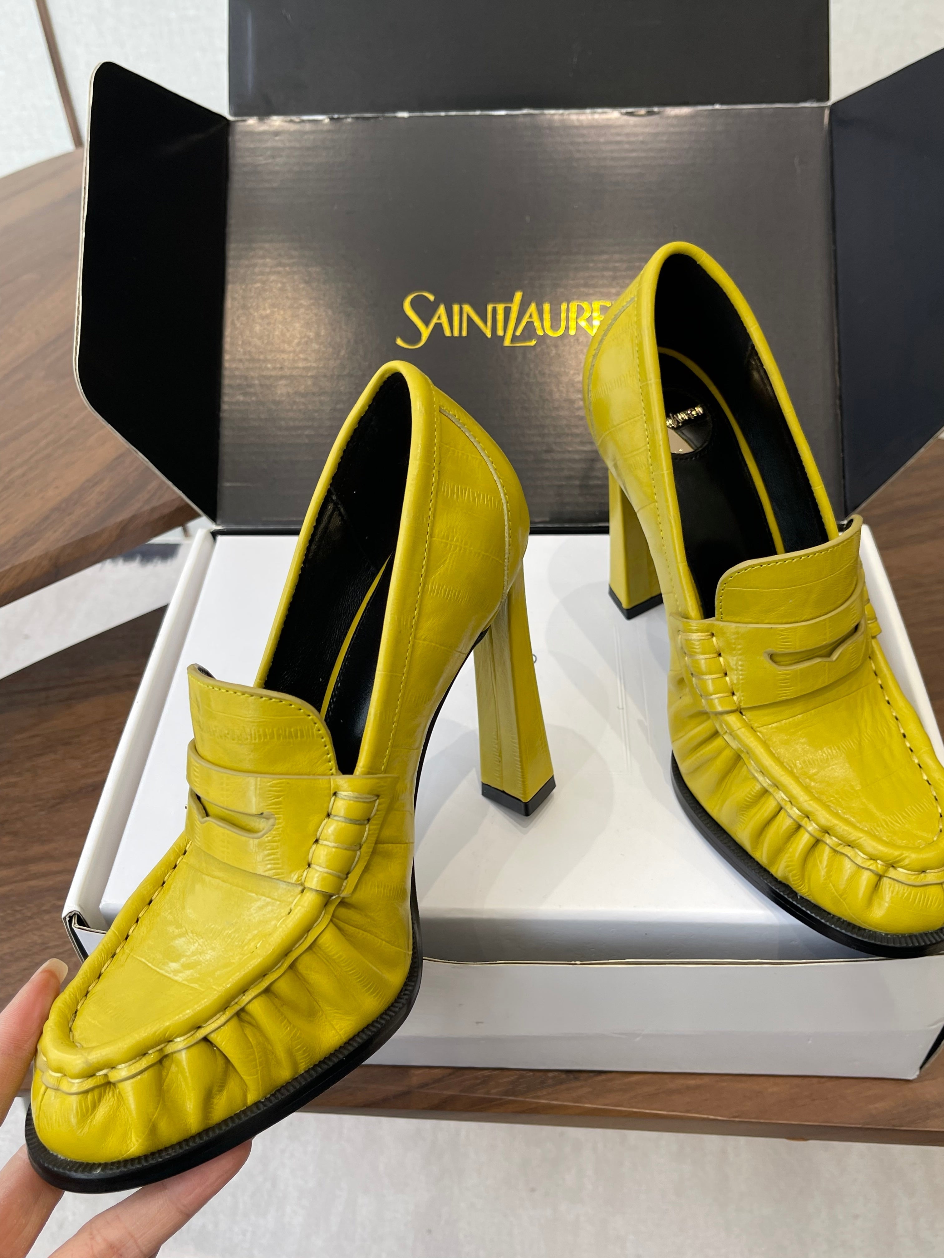 YSL 26S HEELED LOAFERS 100 MM IN YELLOW CALFSKIN