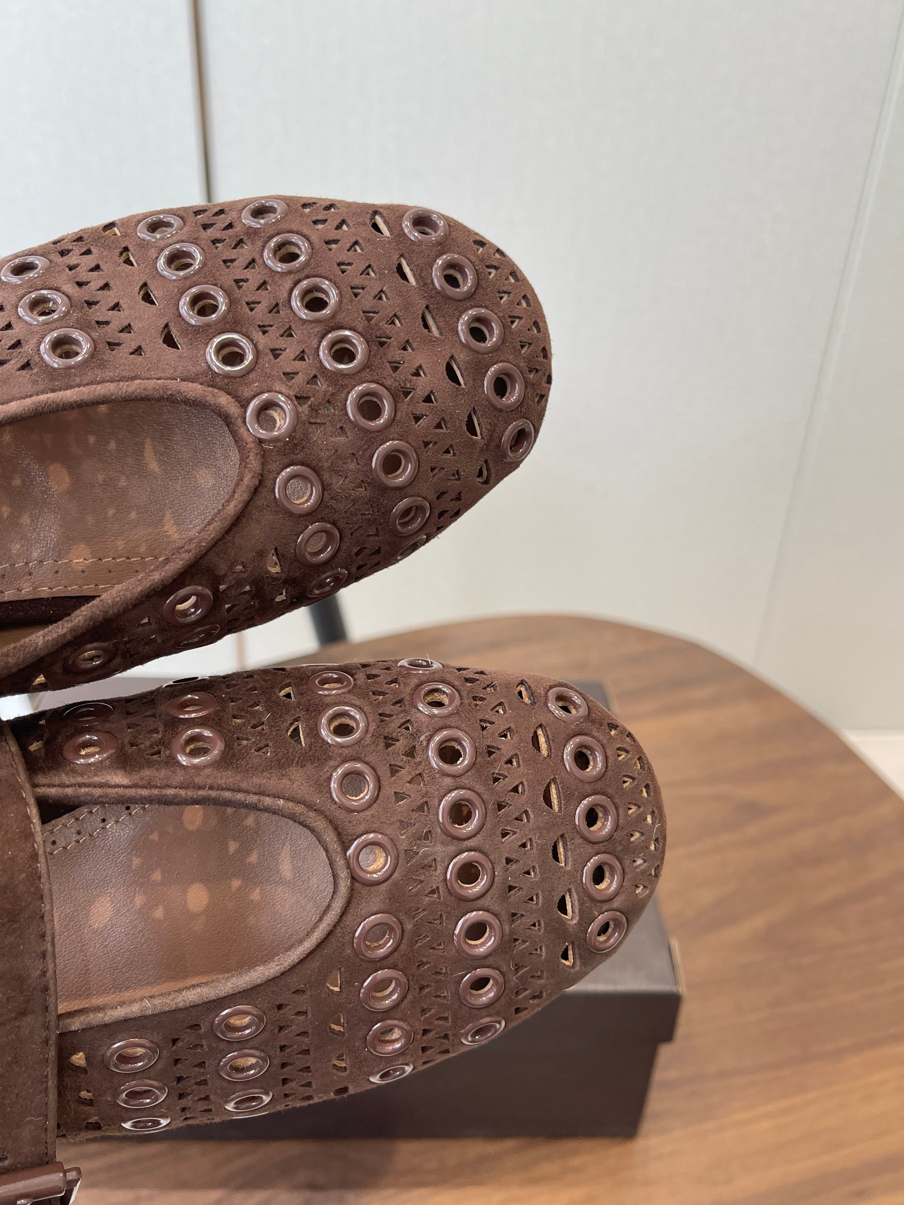 ALAIA 26S MARY JANE FLATS IN DARK BROWN SUEDE STYLE 1