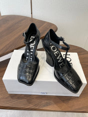 LOEWE 26S ONDA 90MM T-STRAP HIGH-HEEL SHOES IN BLACK EMBOSSED CROCODILE CALFSKIN