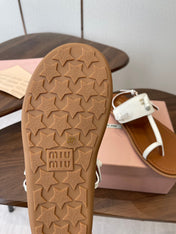 MIUMIU 26S FLIP FLOPS IN WHITE AND TAN BROWN CALFSKIN
