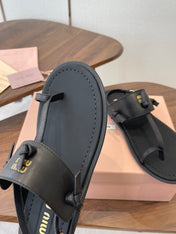 MIUMIU 26S FLIP FLOPS IN BLACK CALFSKIN