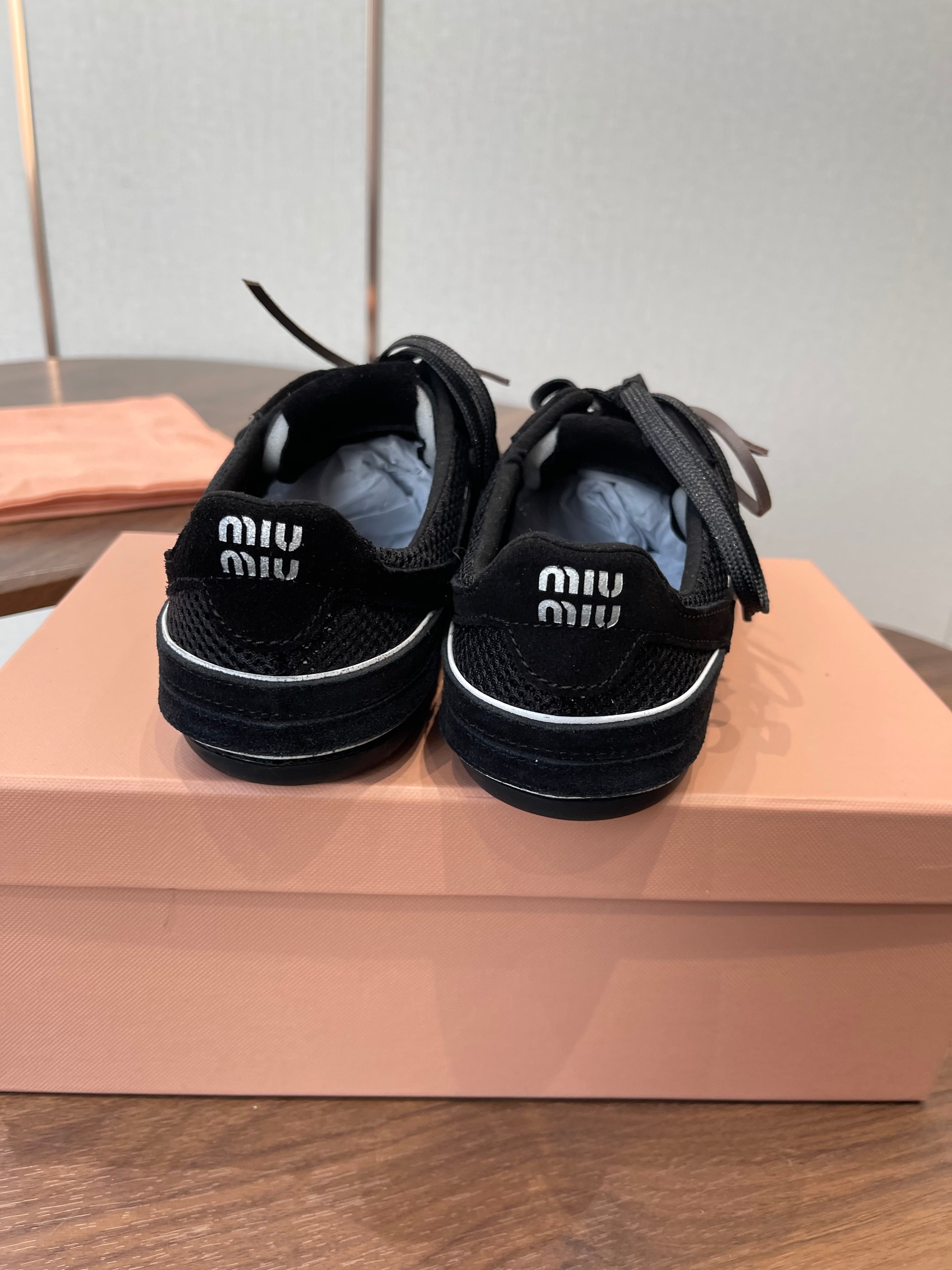 MIUMIU 26S SNEAKERS IN BLACK MESH AND SUEDE