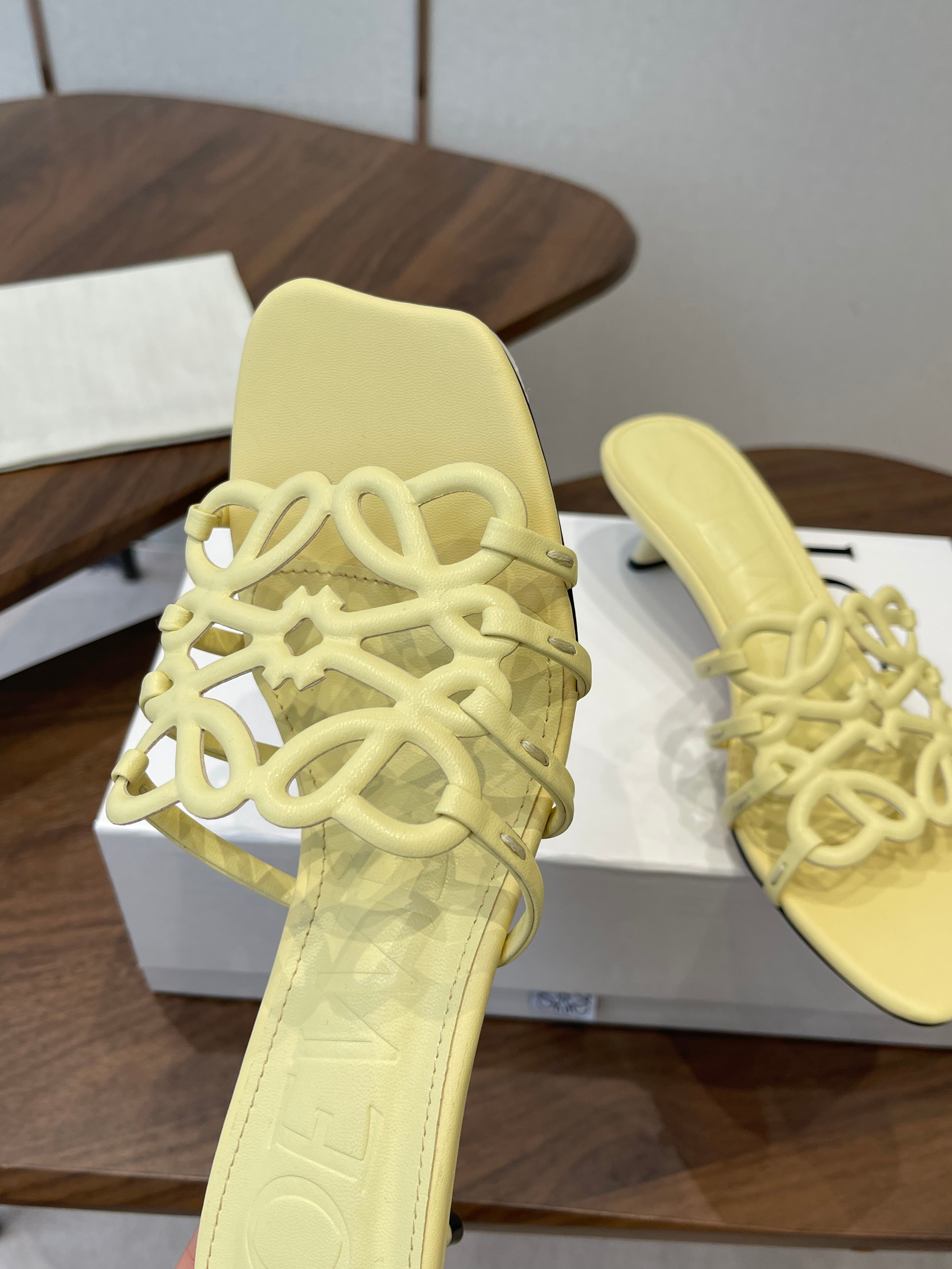 LOEWE 26S HIGH HEEL SANDALS IN BUTTER YELLOW CALFSKIN