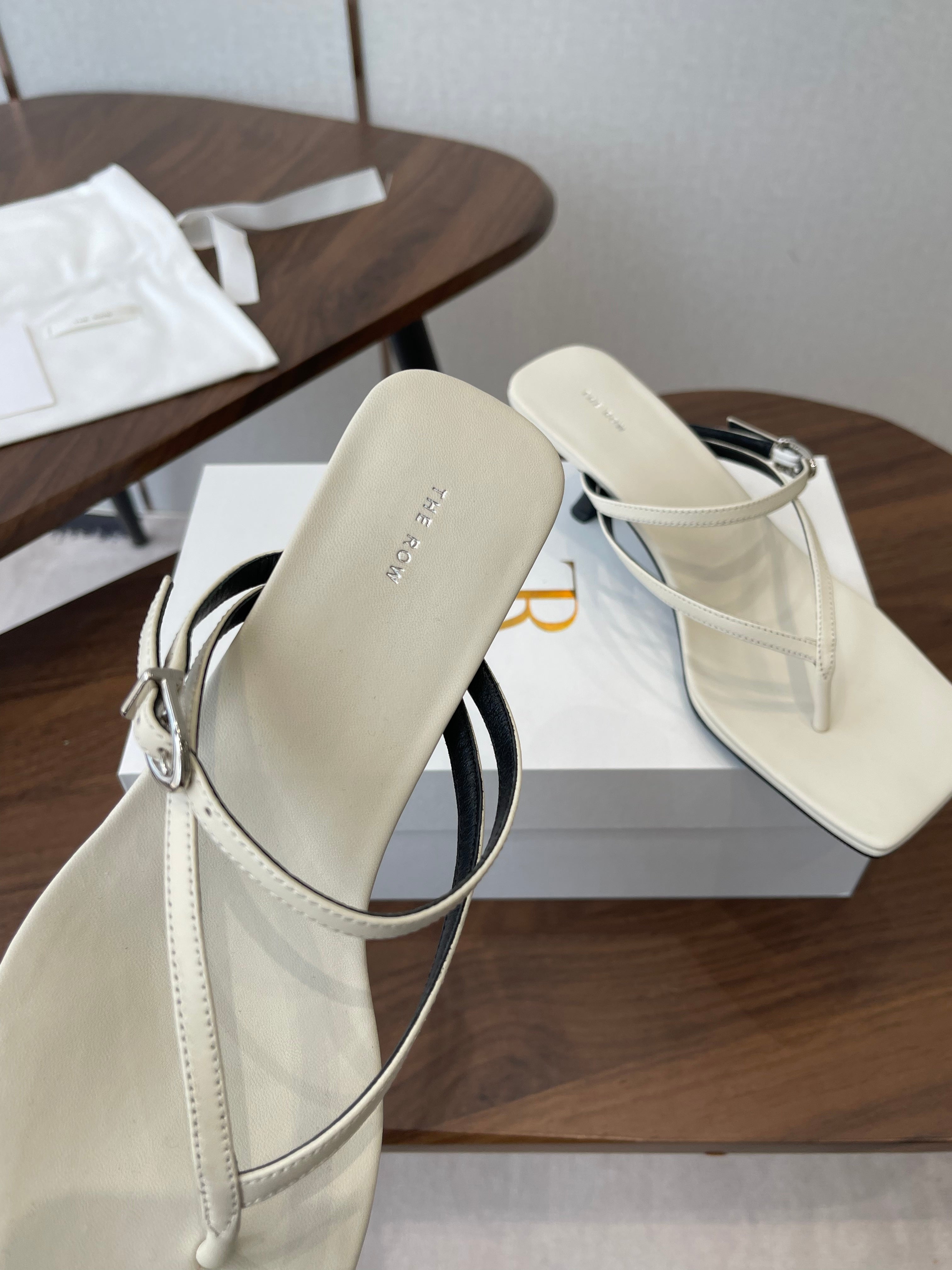THE ROW 26S SQUARE TOE THONG HEELS IN IVORY WHITE CALFSKIN