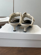THE ROW 26S SLINGBACK POINTED HEELS IN CREAM WHITE CALFSKIN WITH BOW