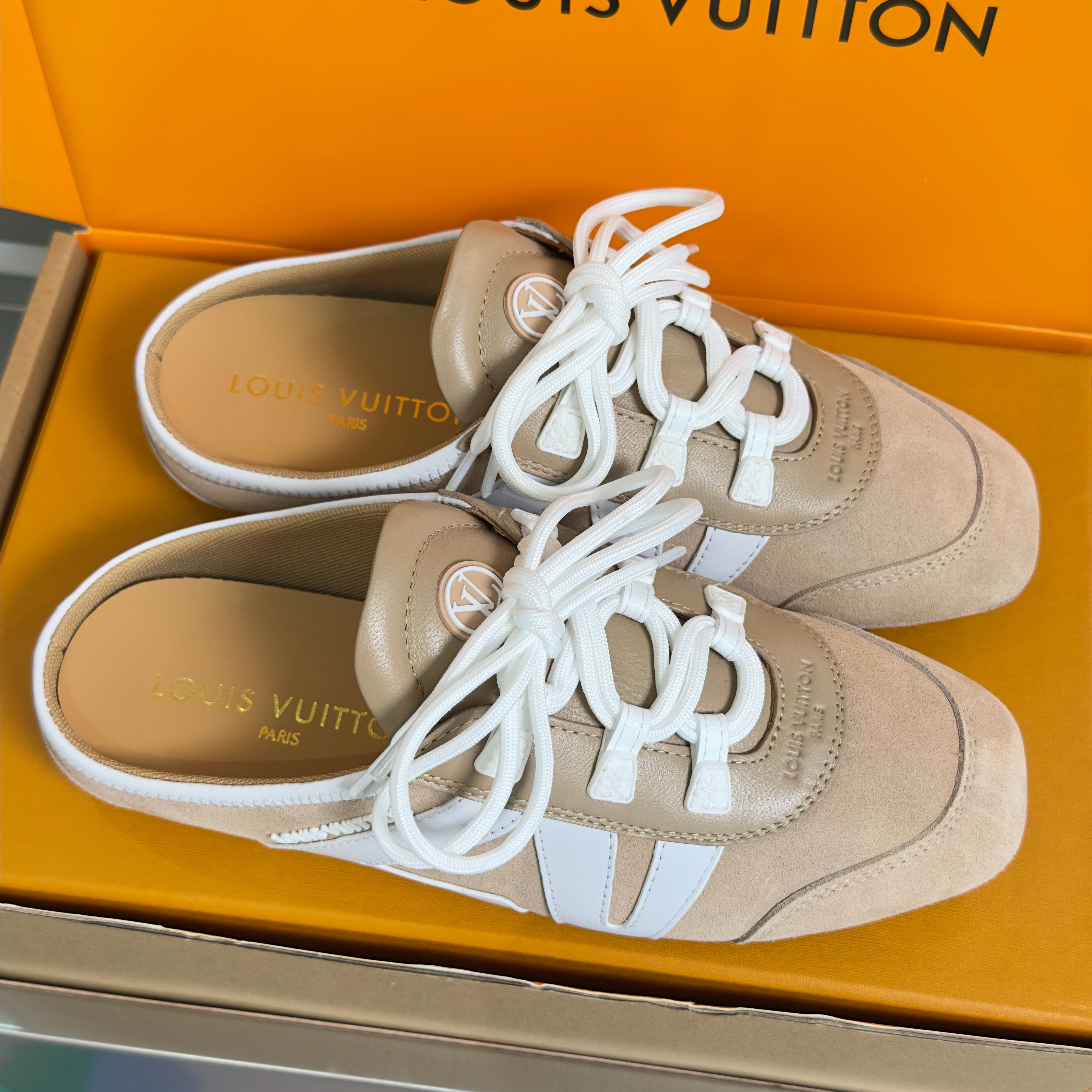 LV 26S LACE UP MULE SNEAKERS IN LIGHT BROWN SUEDE AND CALFSKIN