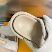 LV 26S PADDED SLIDES 40MM IN BEIGE DENIM MONOGRAM