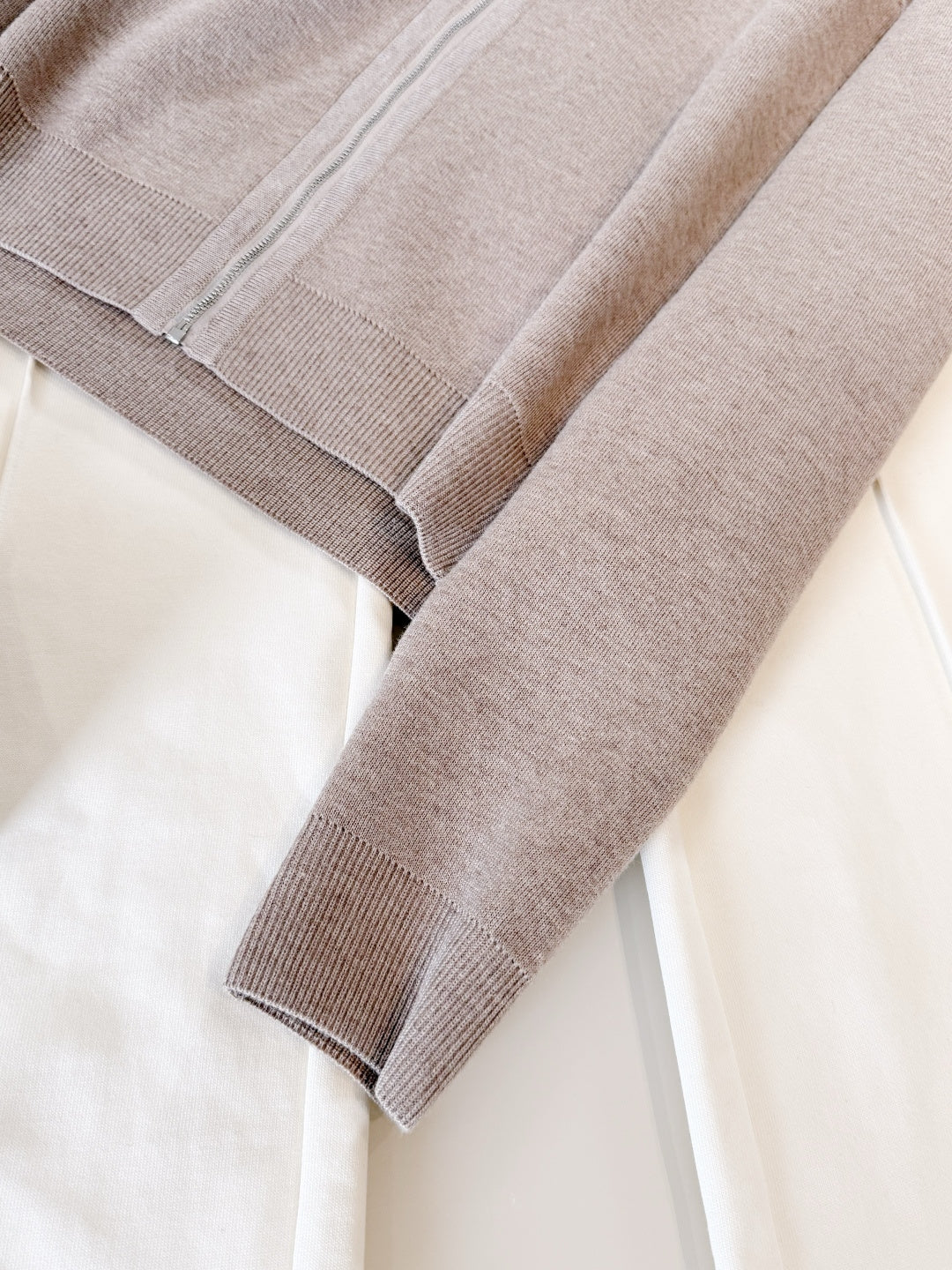 HERMES 25S ZIP-UP KNIT SWEATER 265