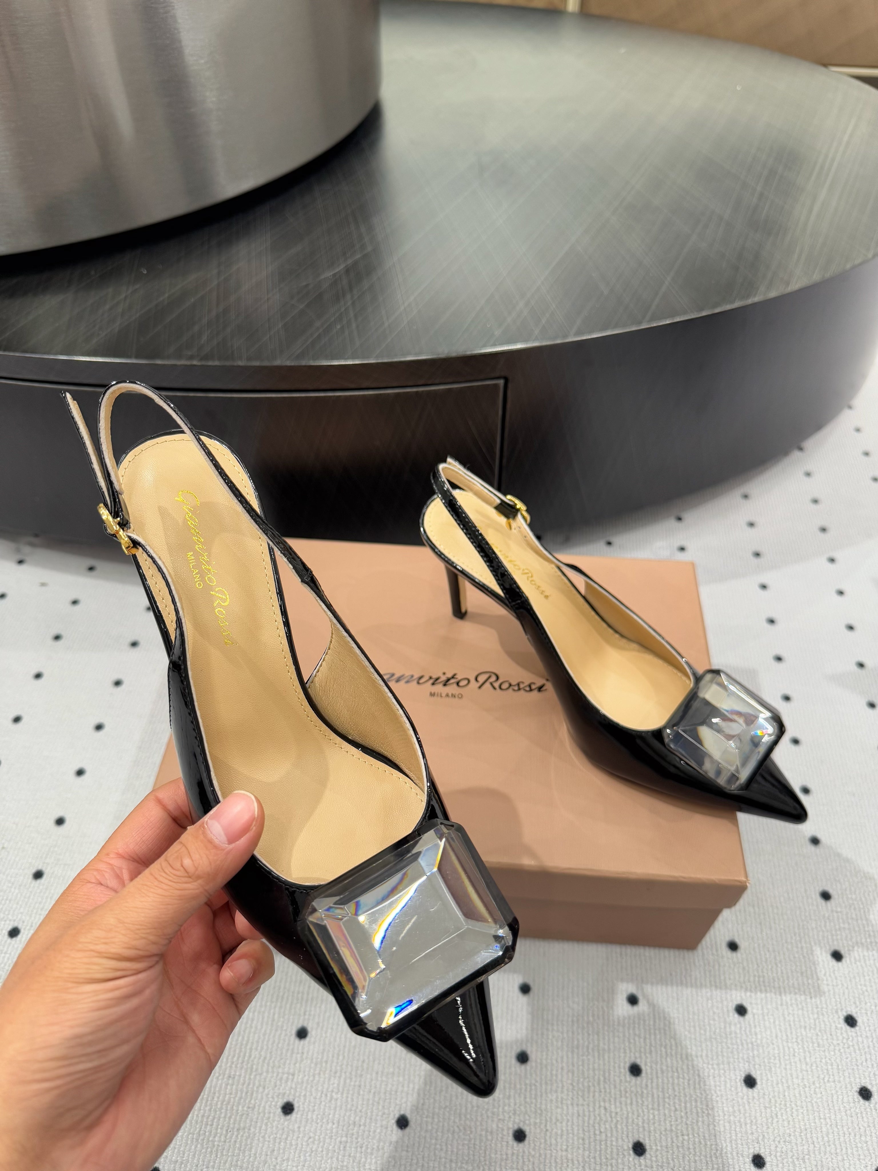 GIANVITO ROSSI 26S HIGH-HEEL SLINGBACKS 85 MM IN BLACK LAMBSKIN