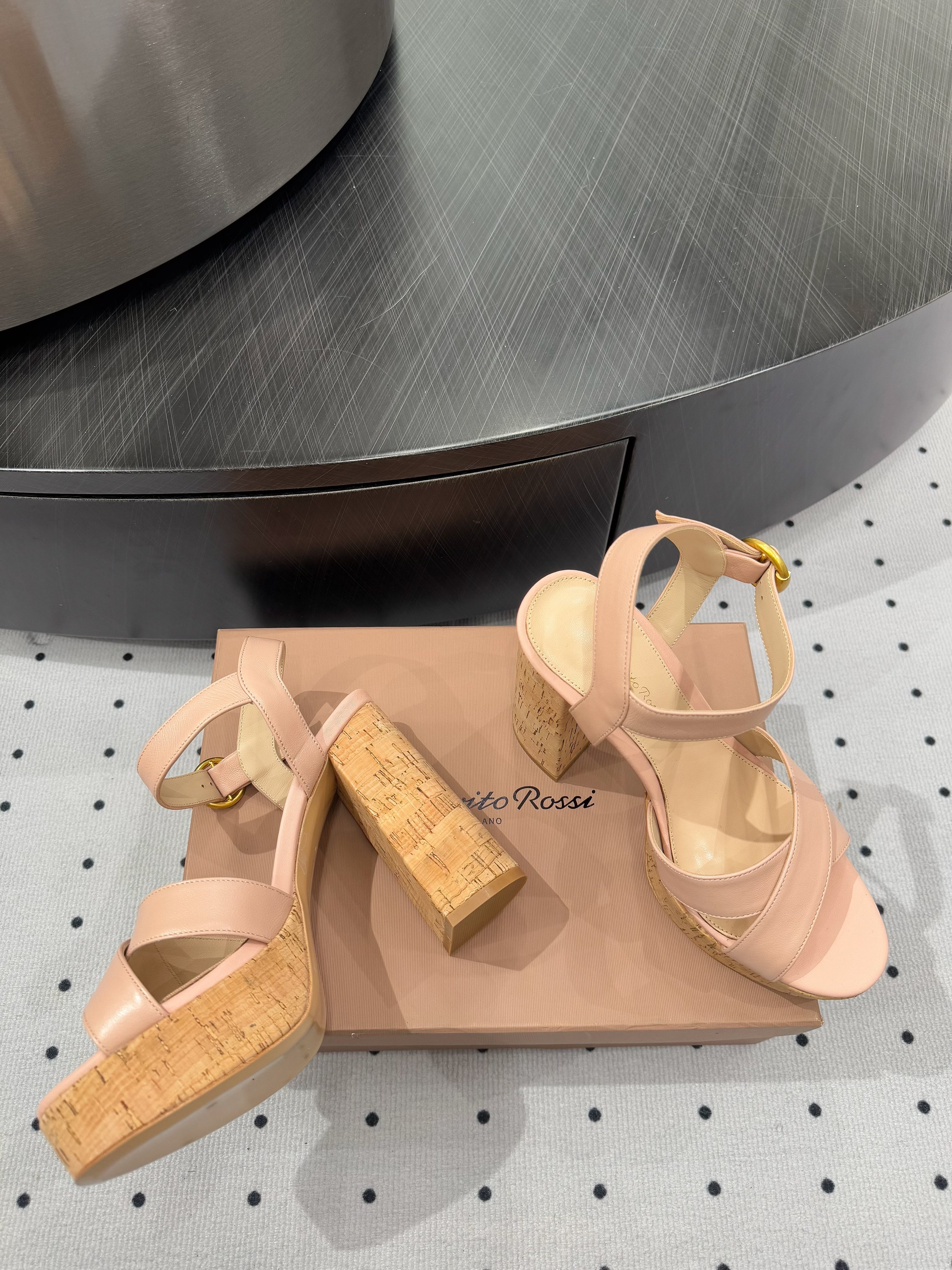 GIANVITO ROSSI 26S CROSS-STRAP SANDALS 115 MM IN NUDE PINK CALFSKIN