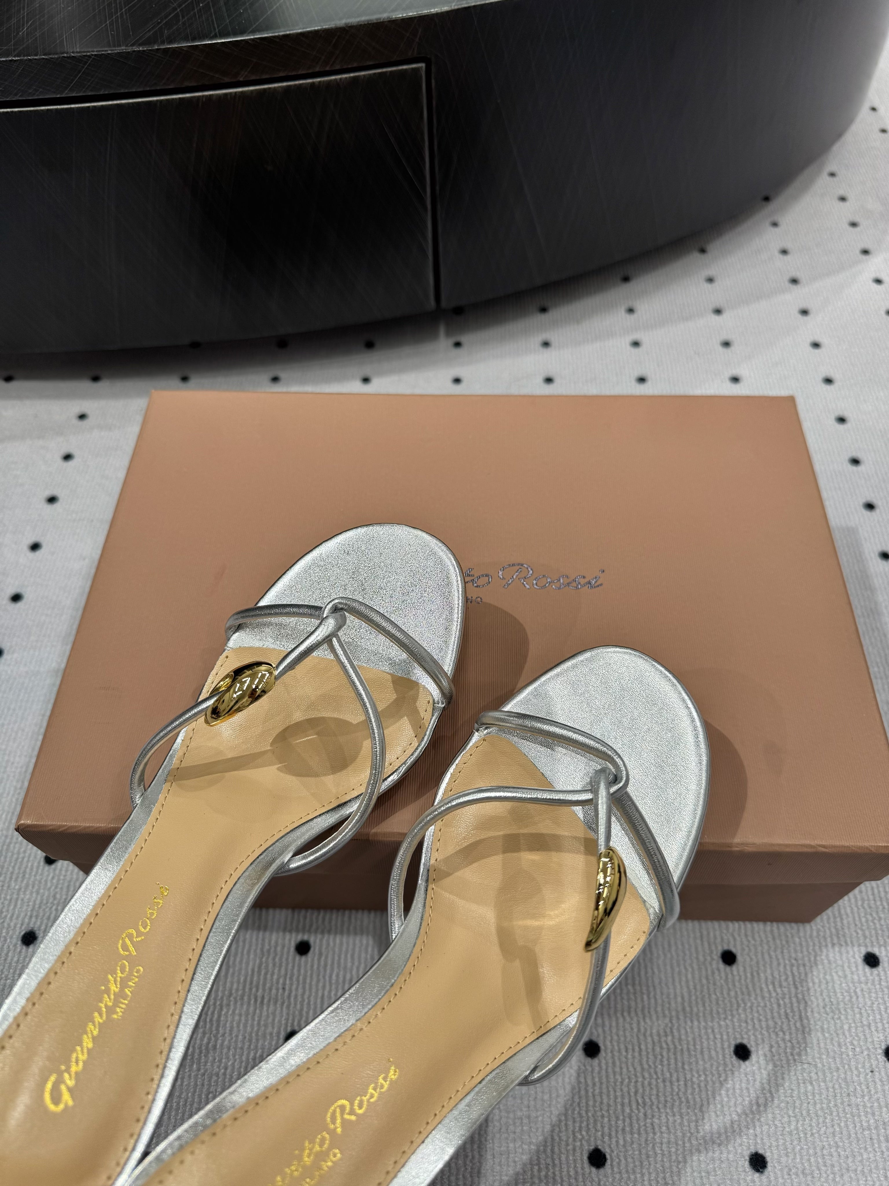 GIANVITO ROSSI 26S STRAPPY HEEL SANDALS 80 MM IN SILVER LAMBSKIN