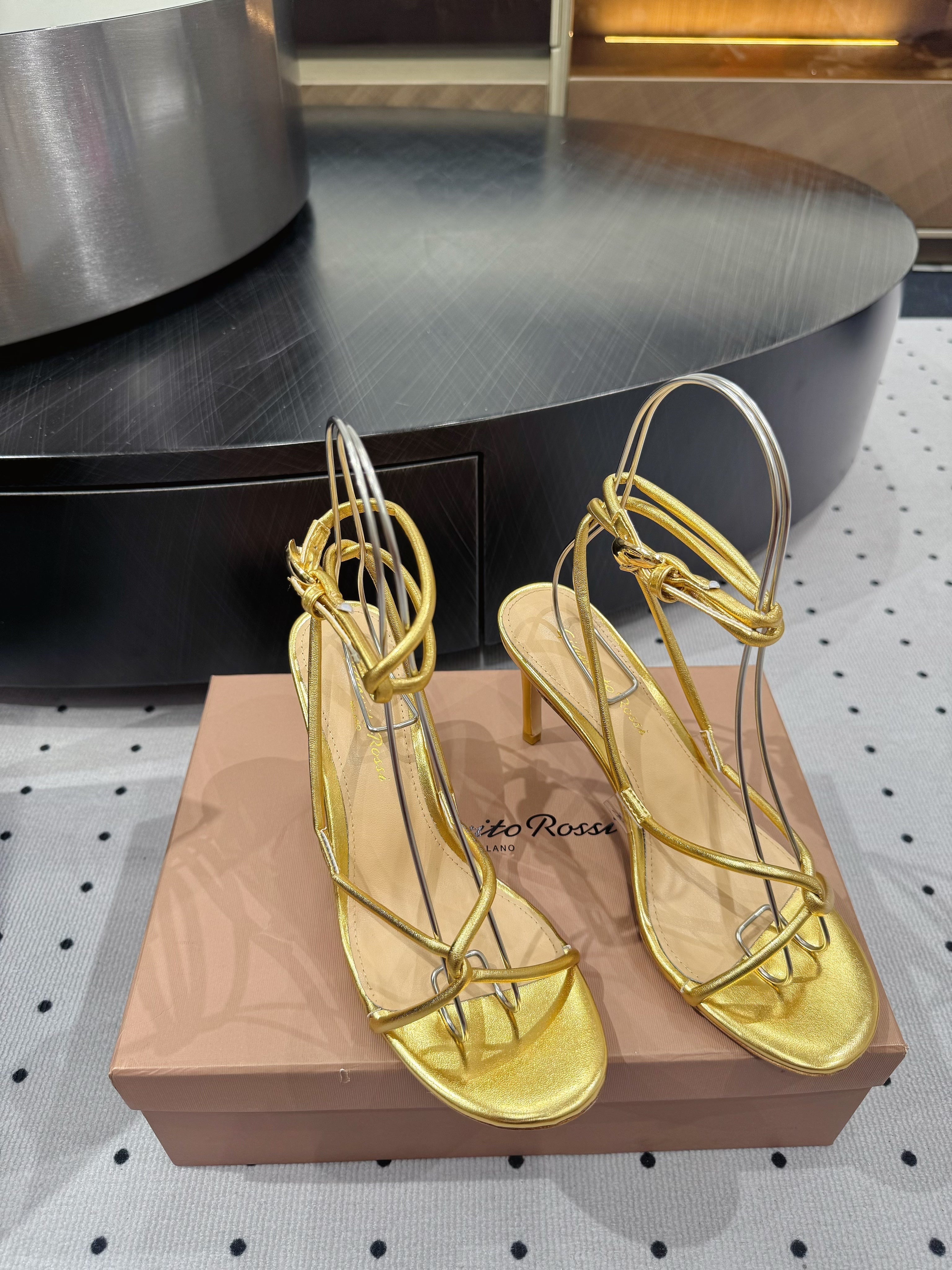 GIANVITO ROSSI 26S LACE-UP HEEL SANDALS 85 MM IN GOLD LAMBSKIN