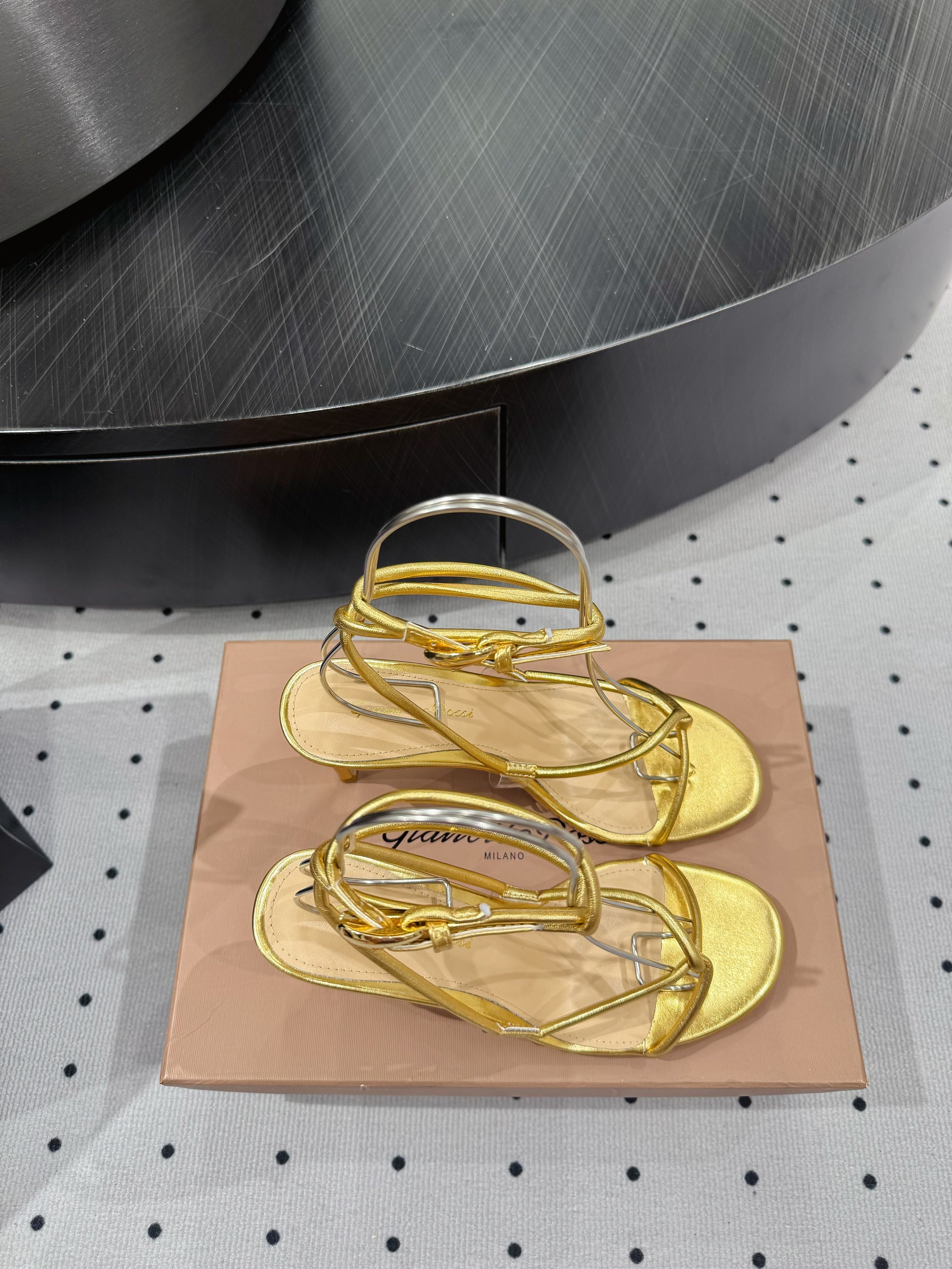 GIANVITO ROSSI 26S LACE-UP HEEL SANDALS 85 MM IN GOLD LAMBSKIN