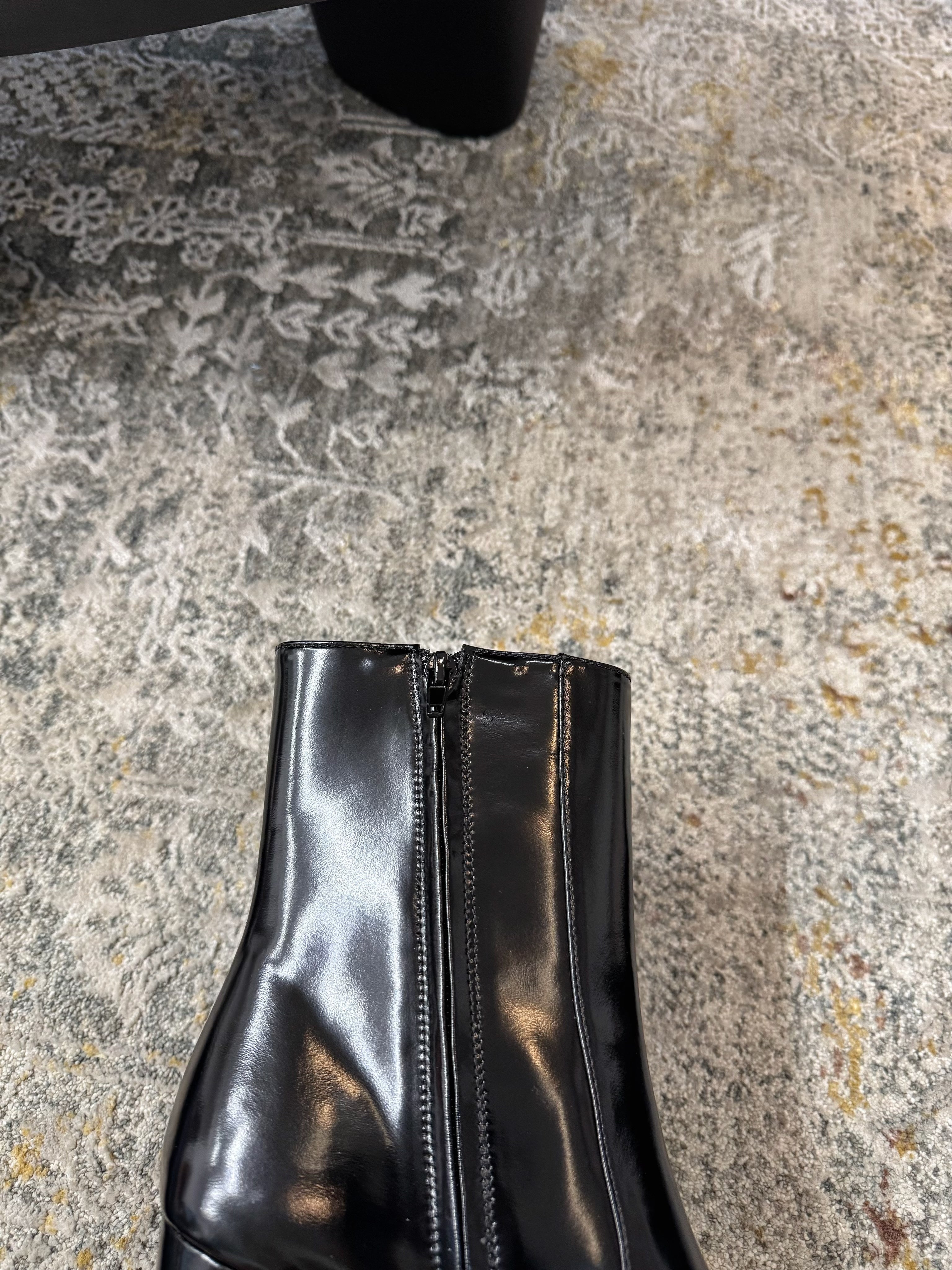 YSL 26S ANKLE BOOTS 70 MM IN BLACK SHINY CALFSKIN