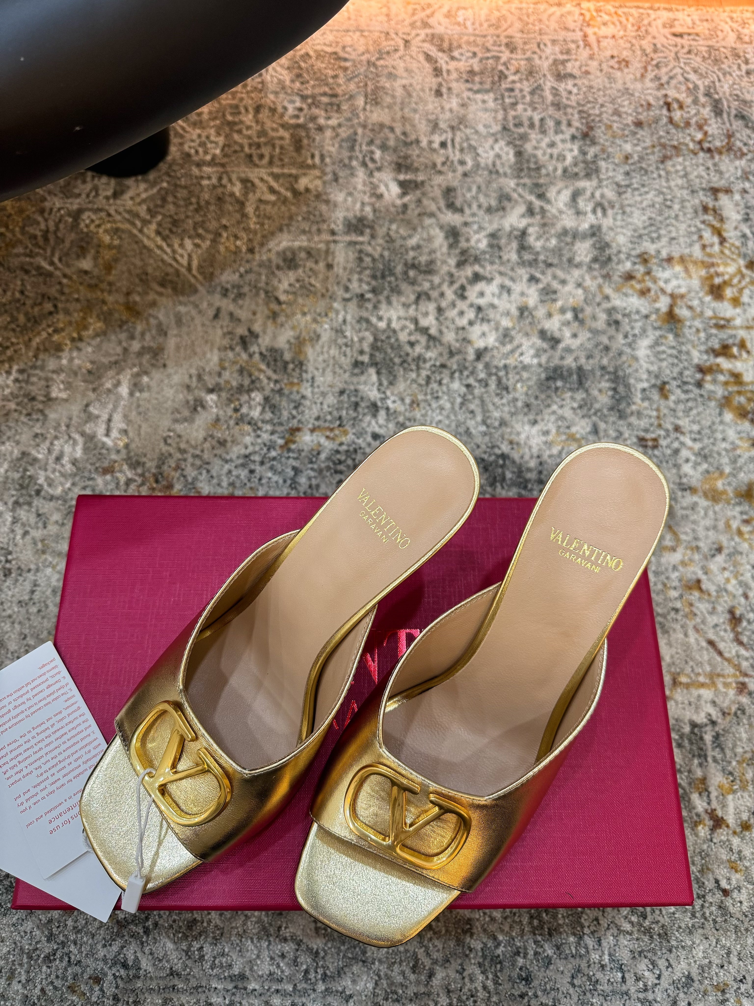 VALENTINO 26S HIGH HEEL SANDALS 105 MM IN METALLIC GOLD CALFSKIN