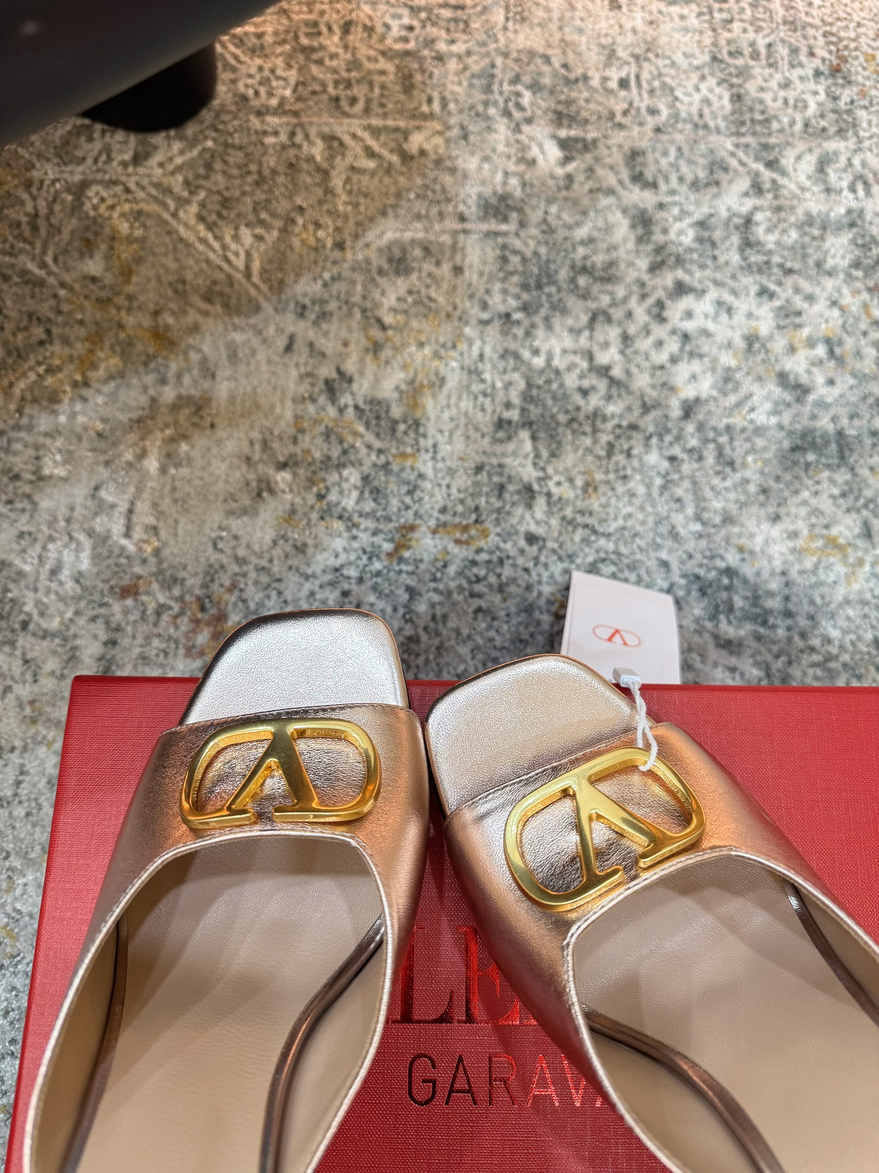 VALENTINO 26S HIGH HEEL SANDALS 105 MM IN METALLIC ROSE GOLD CALFSKIN