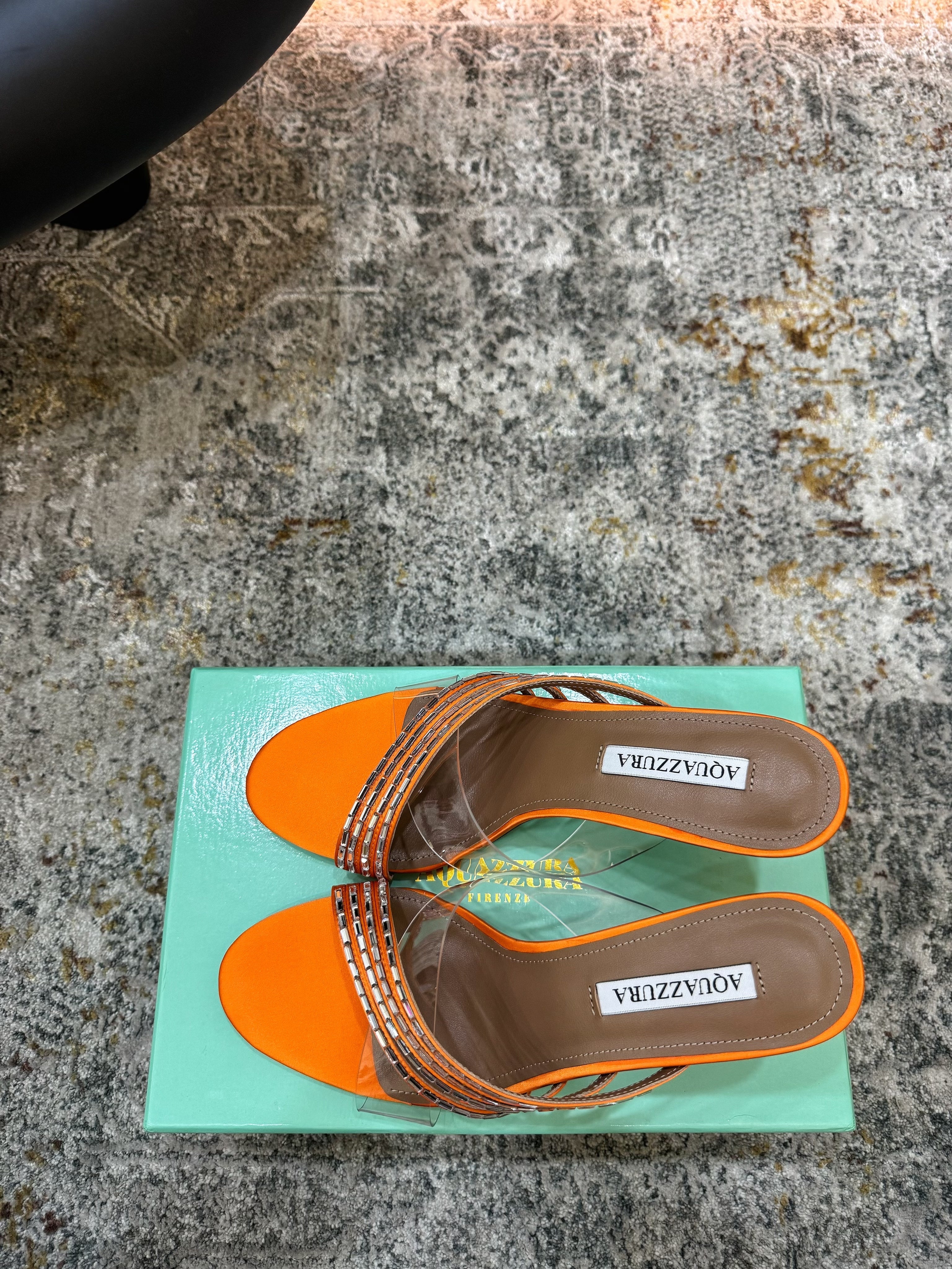 AQUAZZURA 26S CRYSTAL MULES 90 MM IN ORANGE SATIN