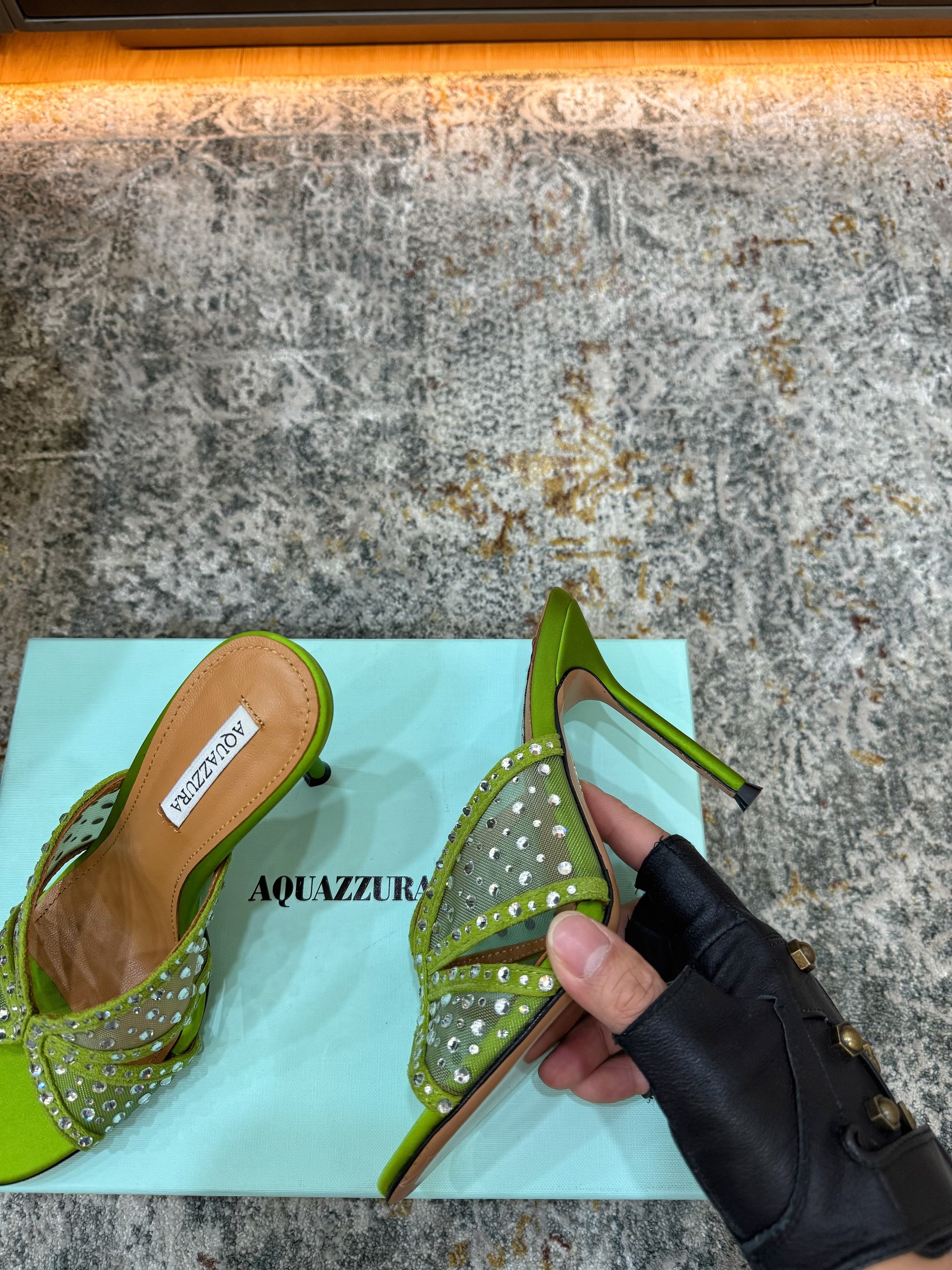 AQUAZZURA 26S HIGH-HEEL SANDALS 105 MM IN GREEN SATIN AND MESH