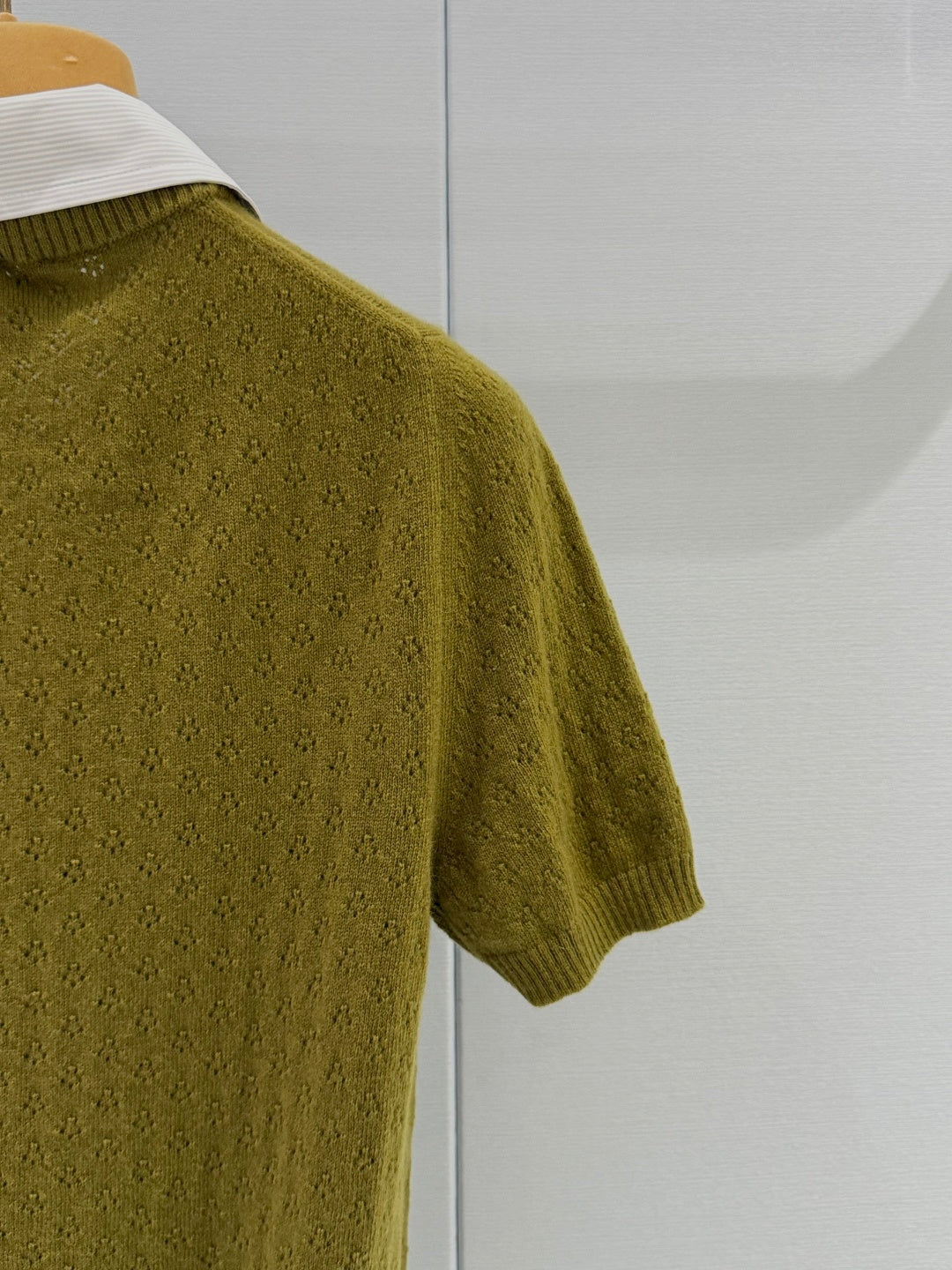 MIUMIU 26S SHORT-SLEEVED KNIT POLO SHIRT STYLE 1062
