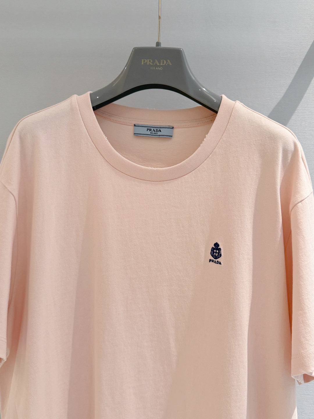PRADA 26S SHORT-SLEEVE T-SHIRT 1082