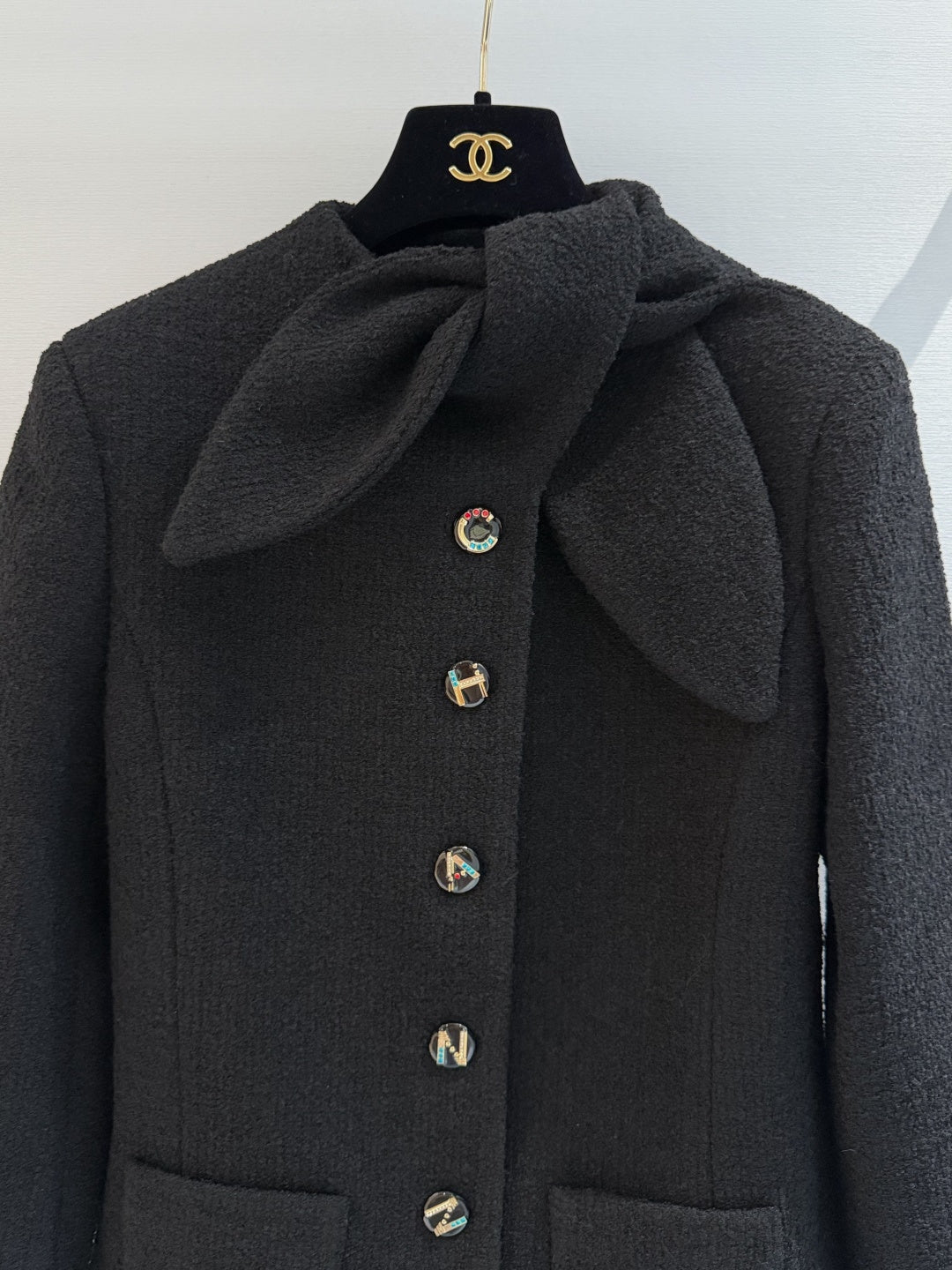 CHANEL 26S BOW-TIE TWEED JACKET 1699
