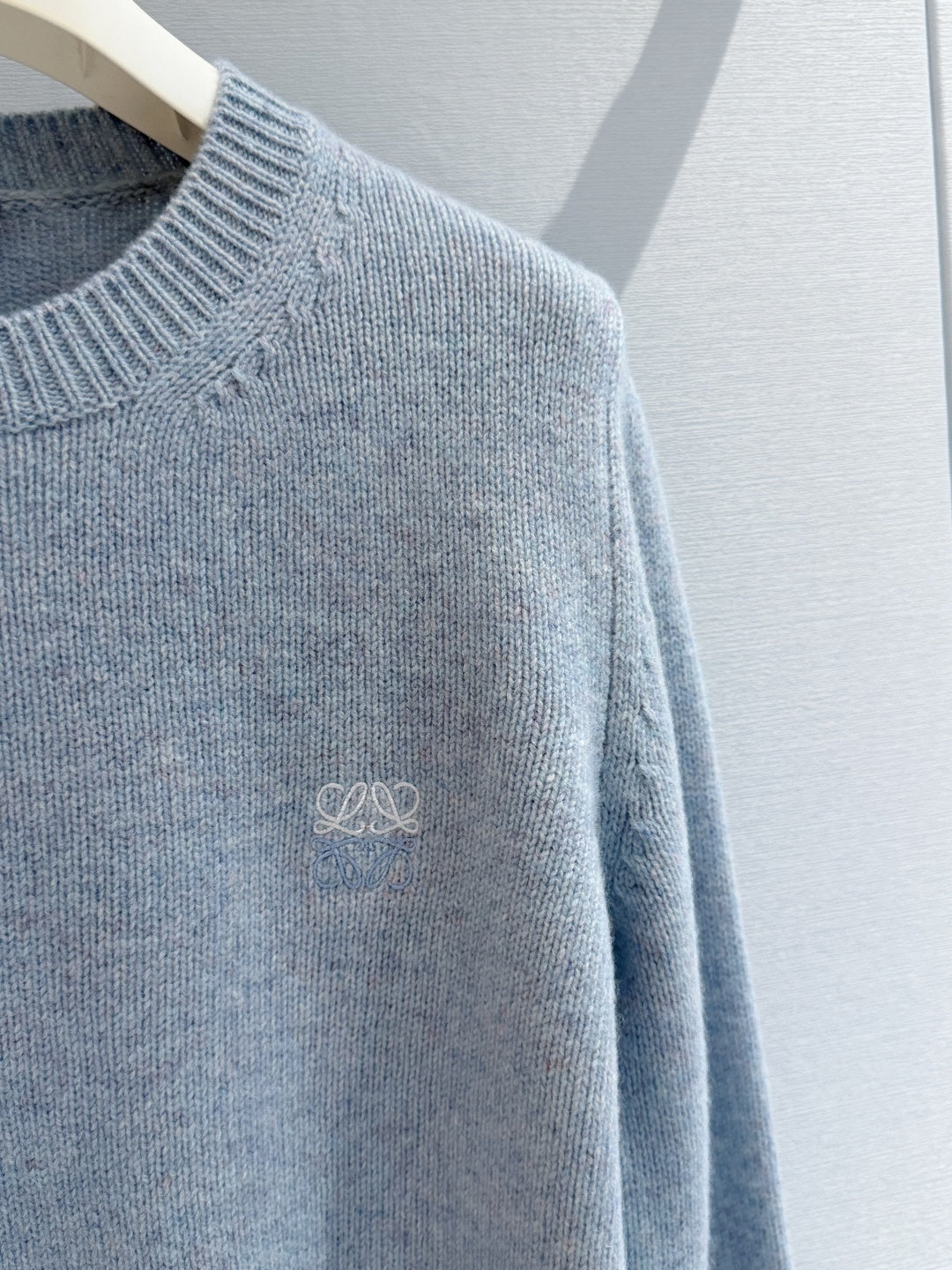 LOEWE 26S CREW-NECK KNIT SWEATER 695