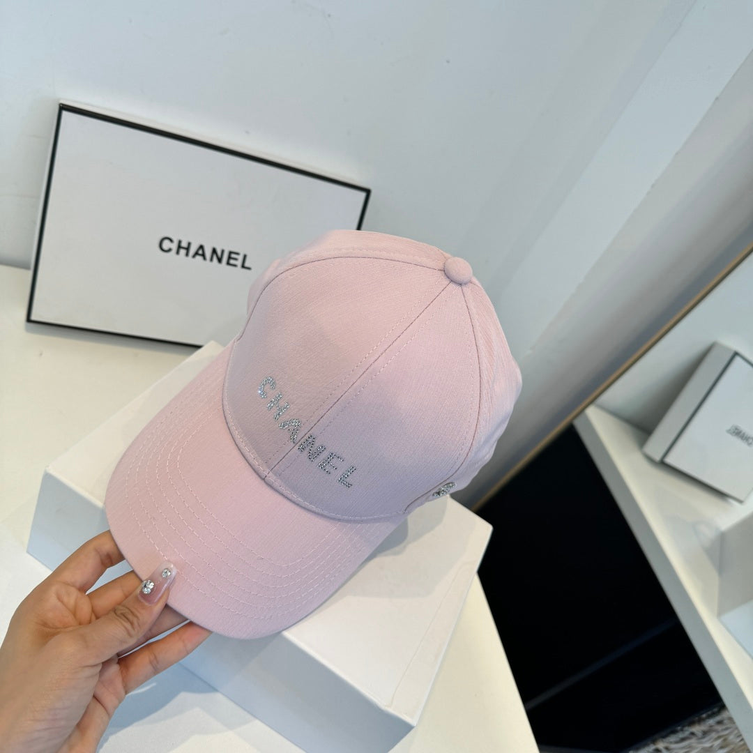 CHANEL 26S BASEBALL CAP WITH CRYSTAL CC LOGO 337988