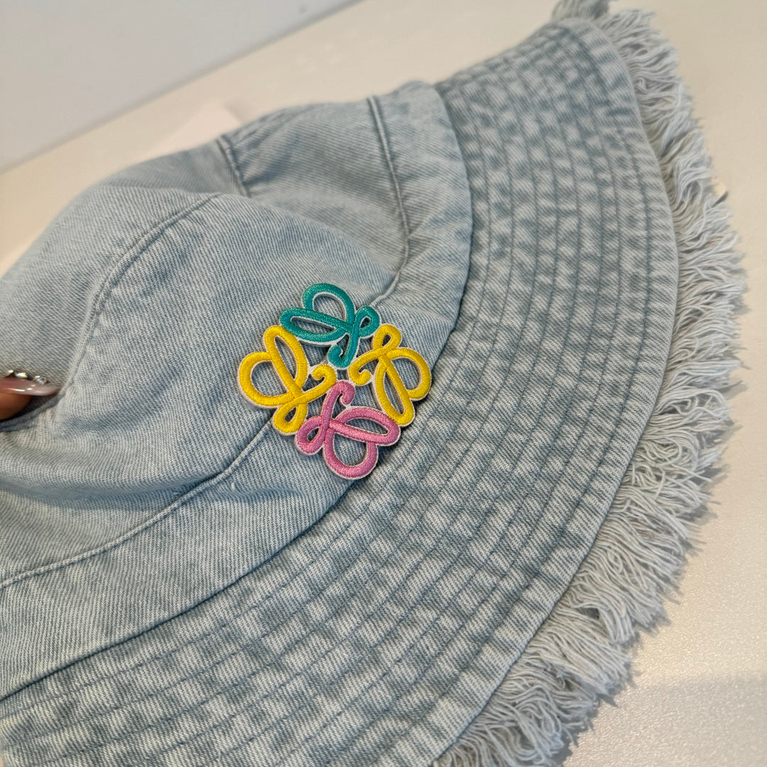 LOEWE 26S DENIM BUCKET HAT STYLE 181