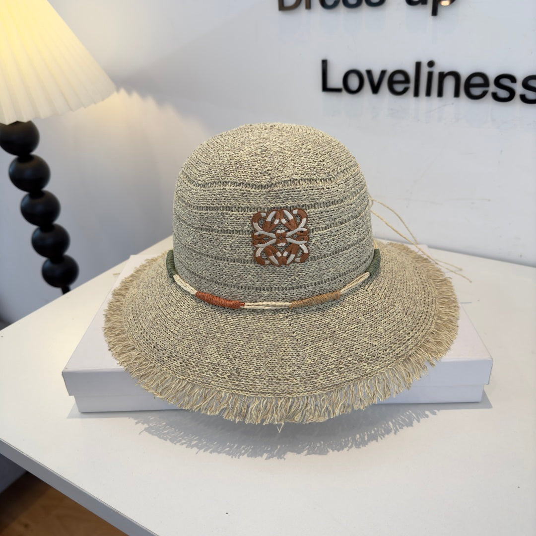 LOEWE 26S FRINGED RAFFIA SUN HAT STYLE 208