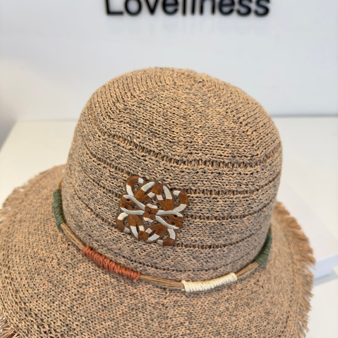 LOEWE 26S FRINGED RAFFIA SUN HAT STYLE 207