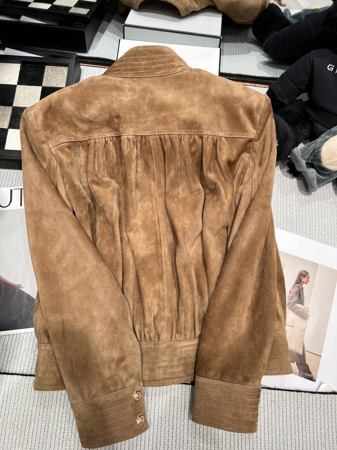 CELINE 26S SUEDE ZIP-UP JACKET 560