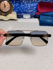 GUCCI 26S SQUARE FRAME IN METAL 426392