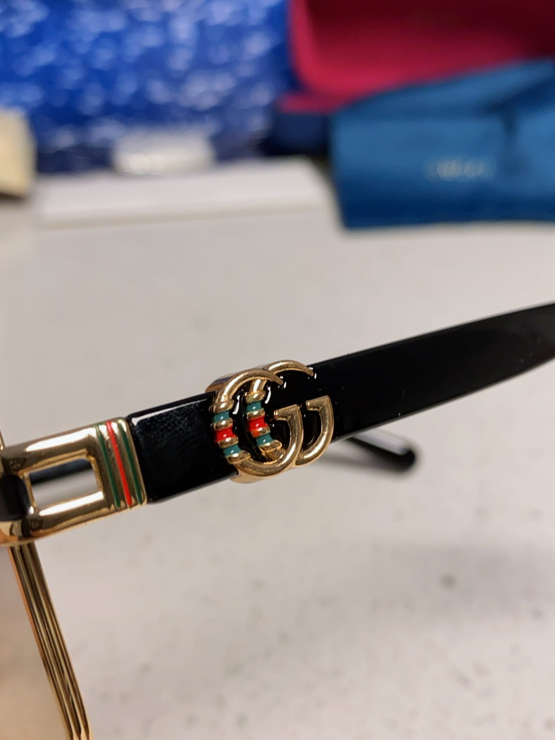 GUCCI 26S SQUARE FRAME IN METAL 426392