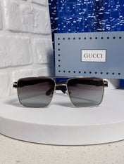 GUCCI 26S SQUARE FRAME IN METAL 426393