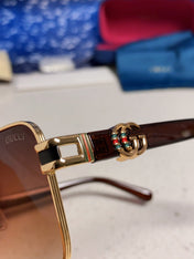 GUCCI 26S SQUARE FRAME IN METAL 426394