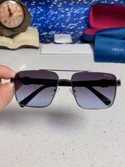 GUCCI 26S SQUARE FRAME IN METAL 426395
