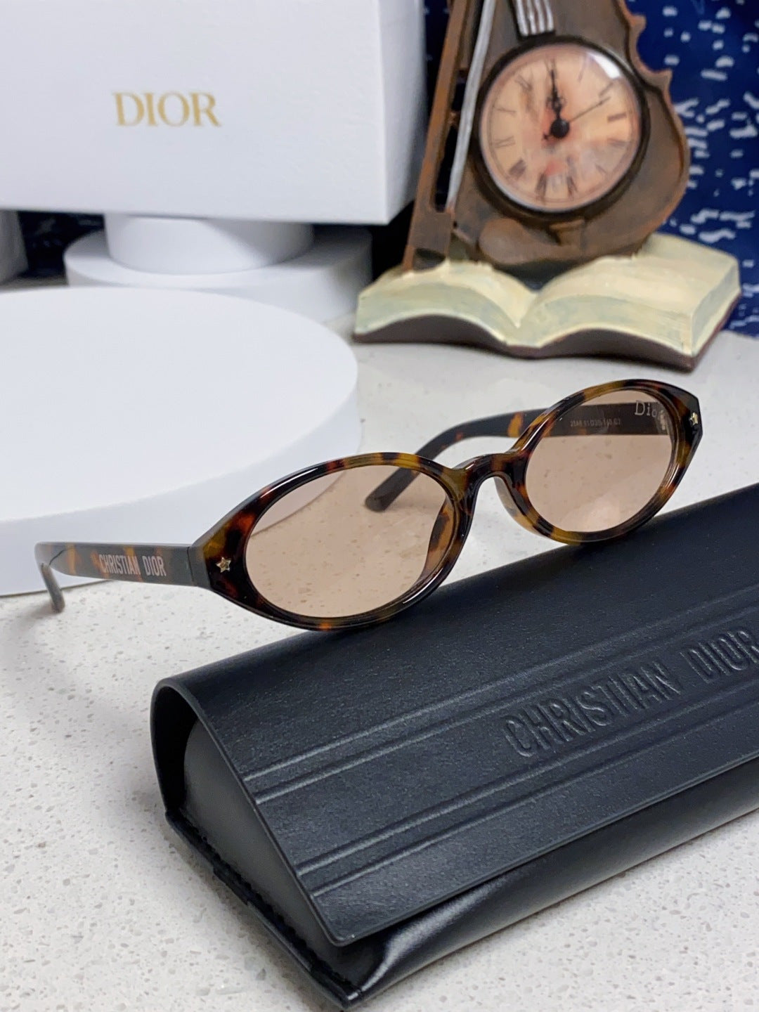 DIOR 26S OVAL FRAME IN ACETATE 394687