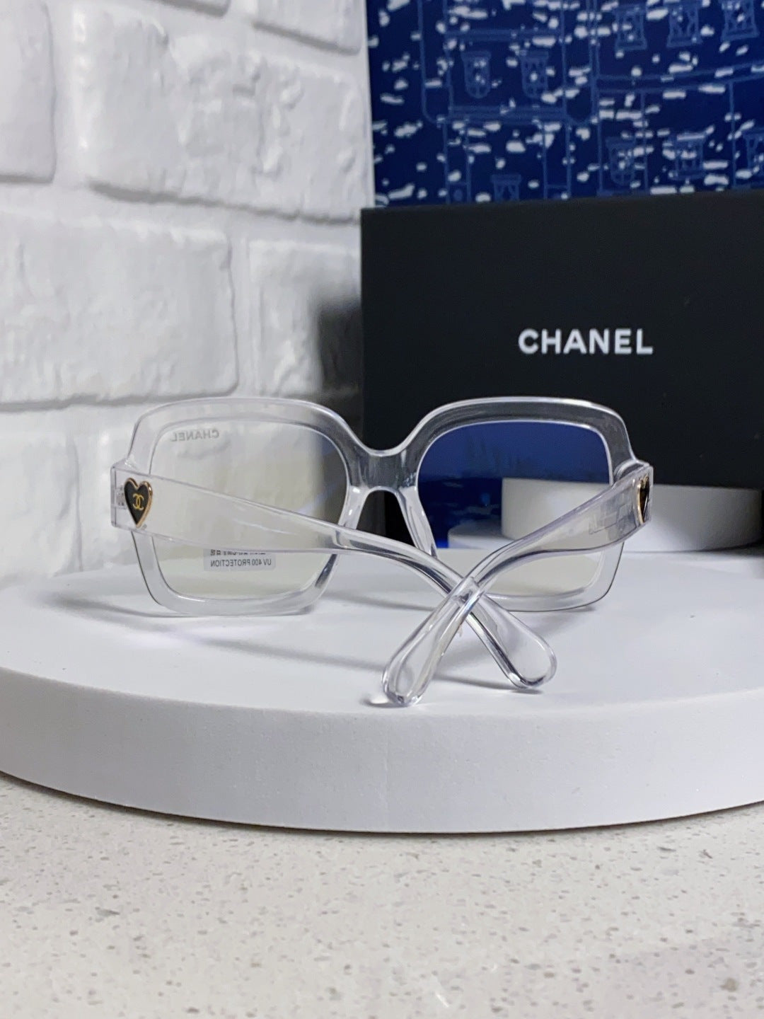 CHANEL 26S OVERSIZED SQUARE FRAME IN ACETATE 404745