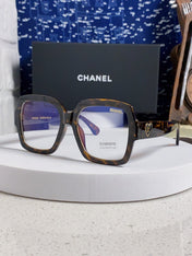 CHANEL 26S OVERSIZED SQUARE FRAME IN ACETATE 404749