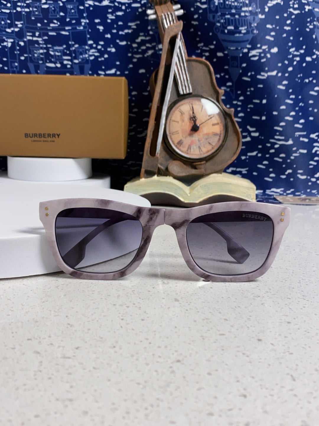 BURBERRY 26S SQUARE FRAME IN ACETATE 406614