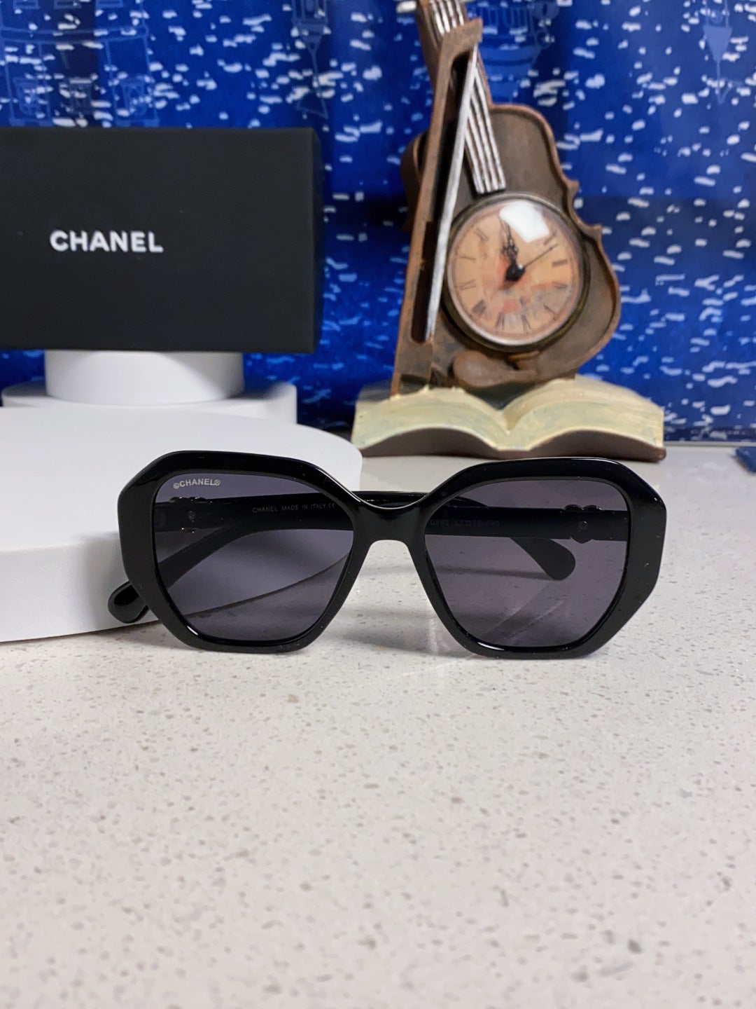 CHANEL 26S HEXAGONAL FRAME IN ACETATE 411755