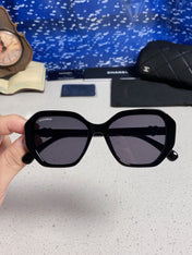 CHANEL 26S HEXAGONAL FRAME IN ACETATE 411755