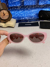 CHANEL 26S SLIM OVAL FRAME IN PINK ACETATE 404785