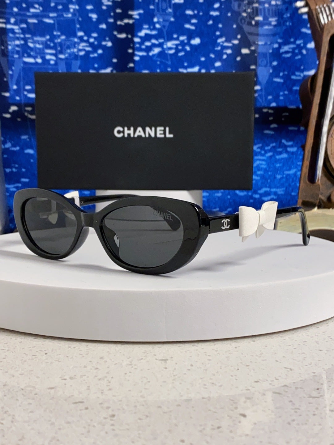 CHANEL 26S SLIM OVAL FRAME IN BLACK ACETATE 404789