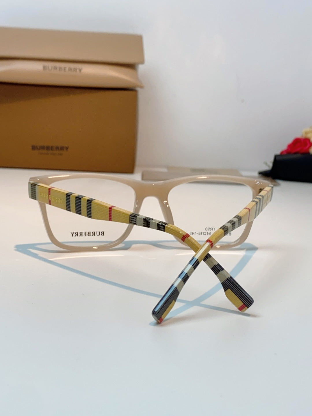 BURBERRY 26S SQUARE FRAME IN ACETATE 401844
