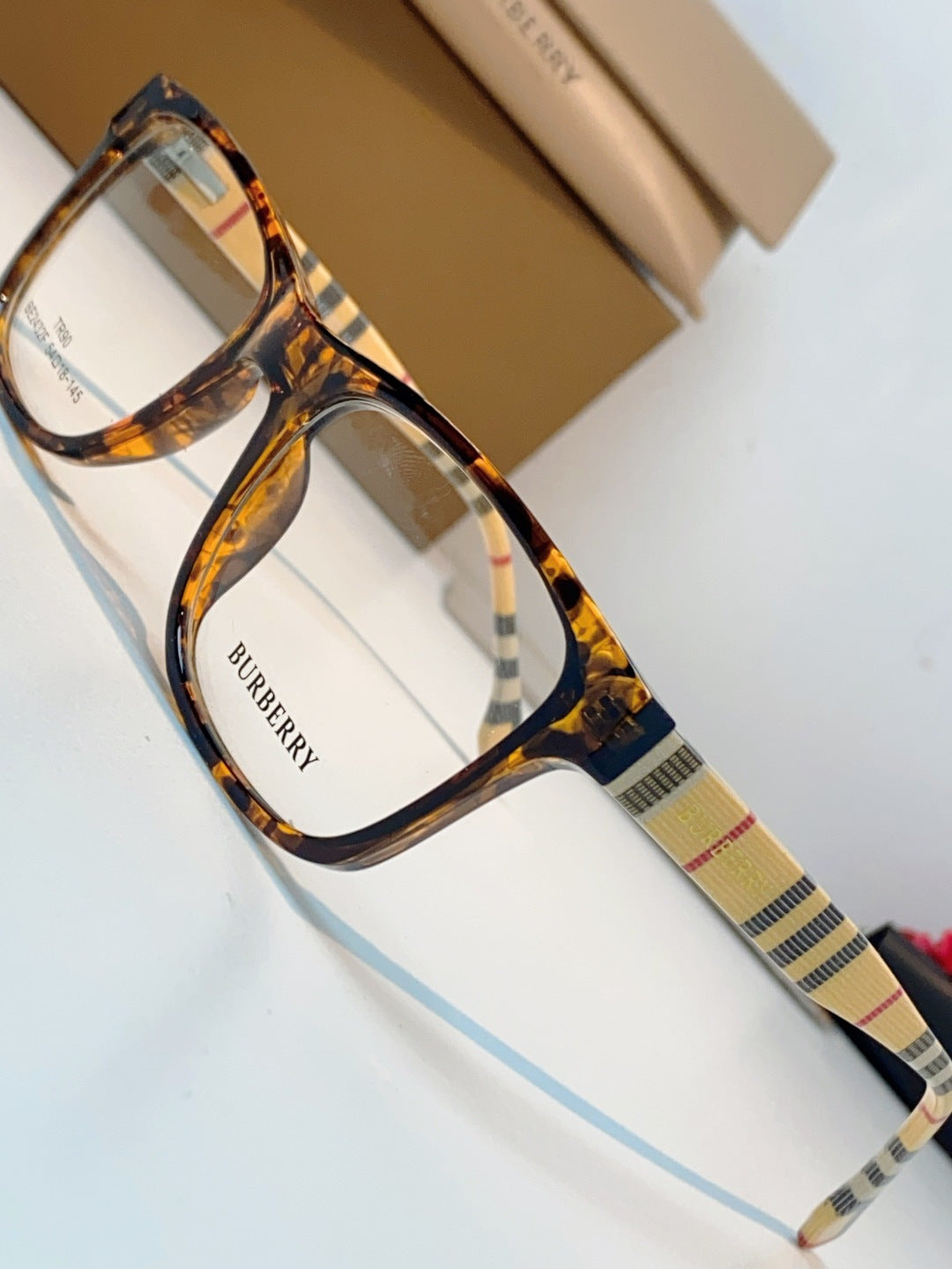 BURBERRY 26S SQUARE FRAME IN ACETATE 401846